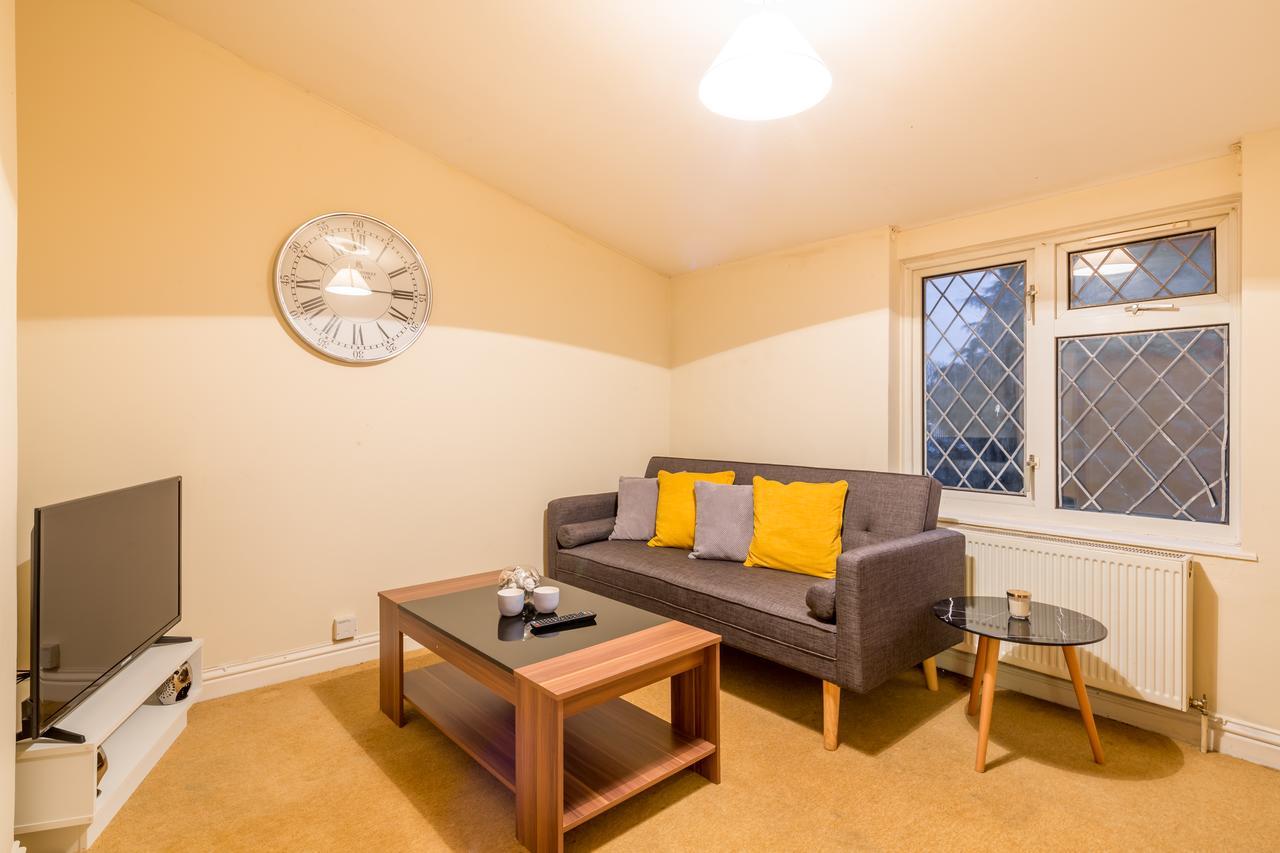 Skyline Serviced Apartments - Colestrete Stevenage Esterno foto